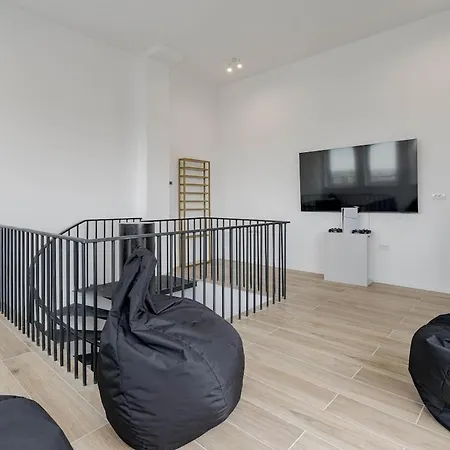 Downtown Skyline Penthouse W Parkview&jacuzzi 아파트