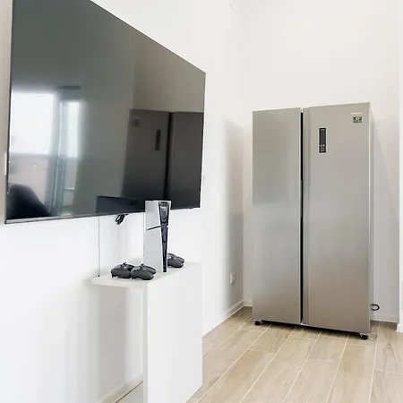 Downtown Skyline Penthouse W Parkview&jacuzzi Apartment