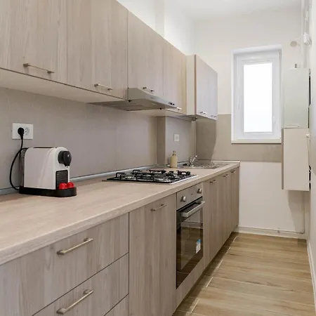 Downtown Skyline Penthouse W Parkview&jacuzzi Apartment *